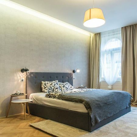 Exclusive 3 Bedroom Top-Notch Flat, Great Location Prague Luaran gambar