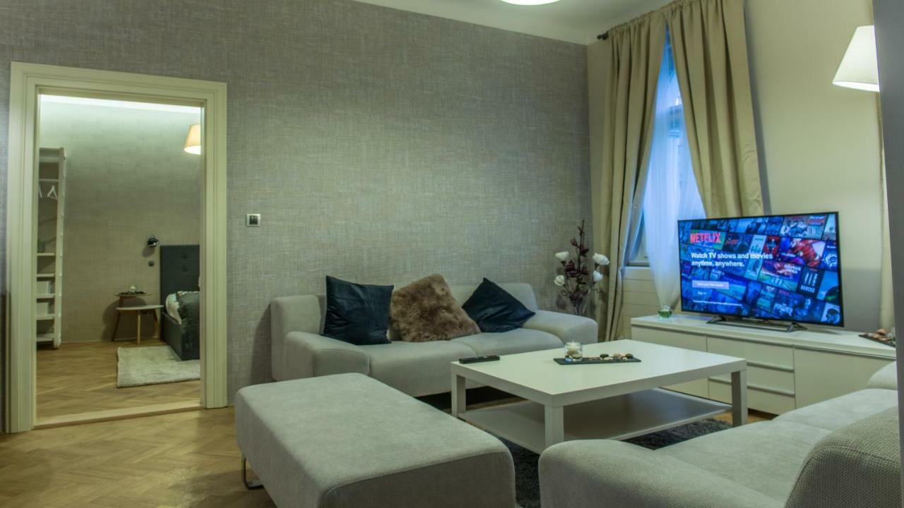 Exclusive 3 Bedroom Top-Notch Flat, Great Location Prague Luaran gambar