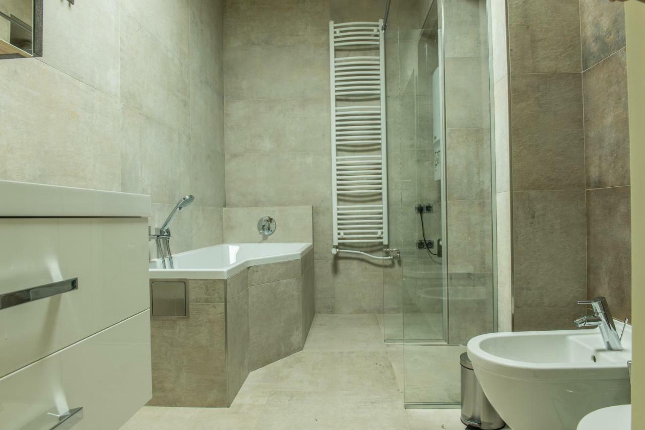 Exclusive 3 Bedroom Top-Notch Flat, Great Location Prague Luaran gambar