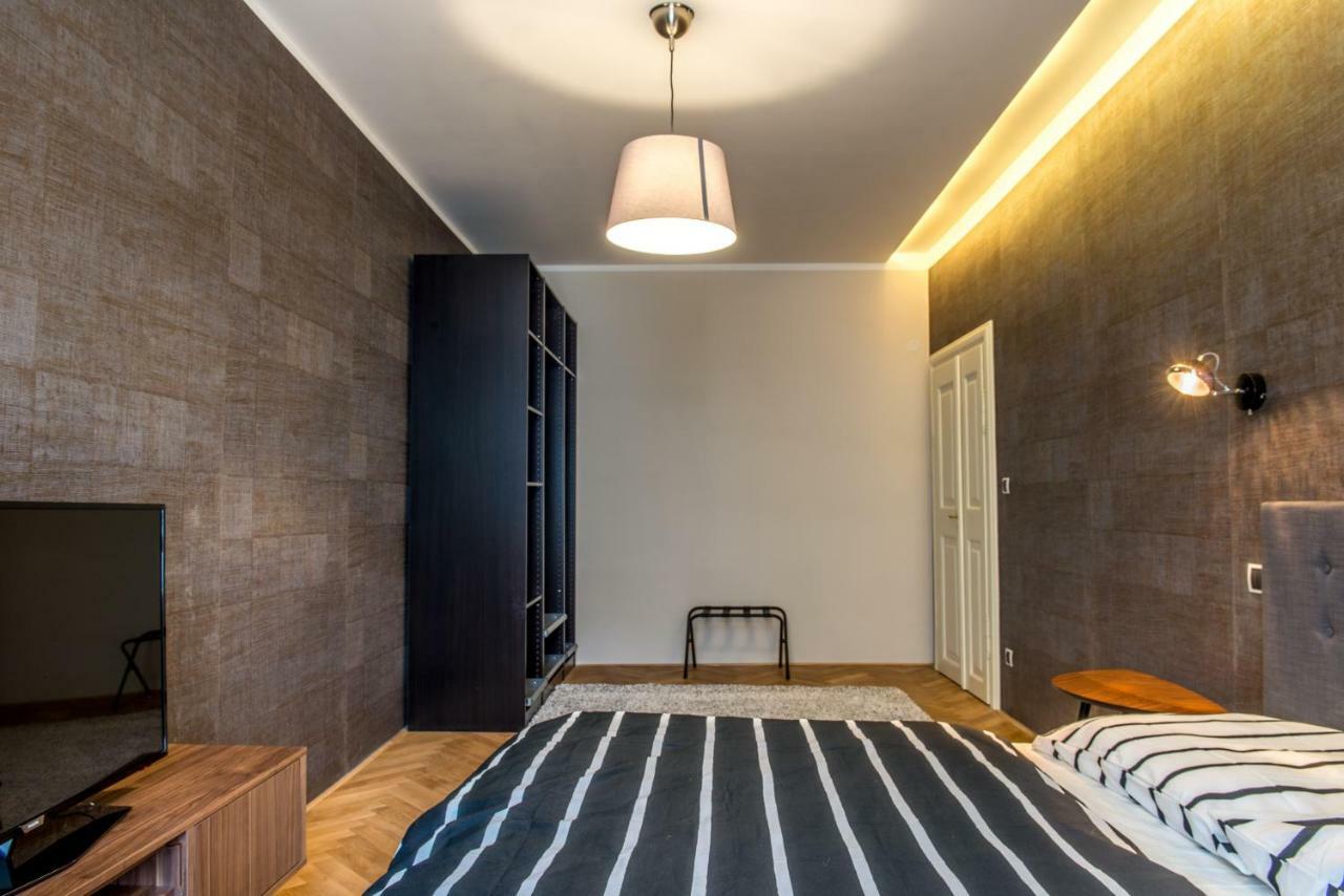 Exclusive 3 Bedroom Top-Notch Flat, Great Location Prague Luaran gambar