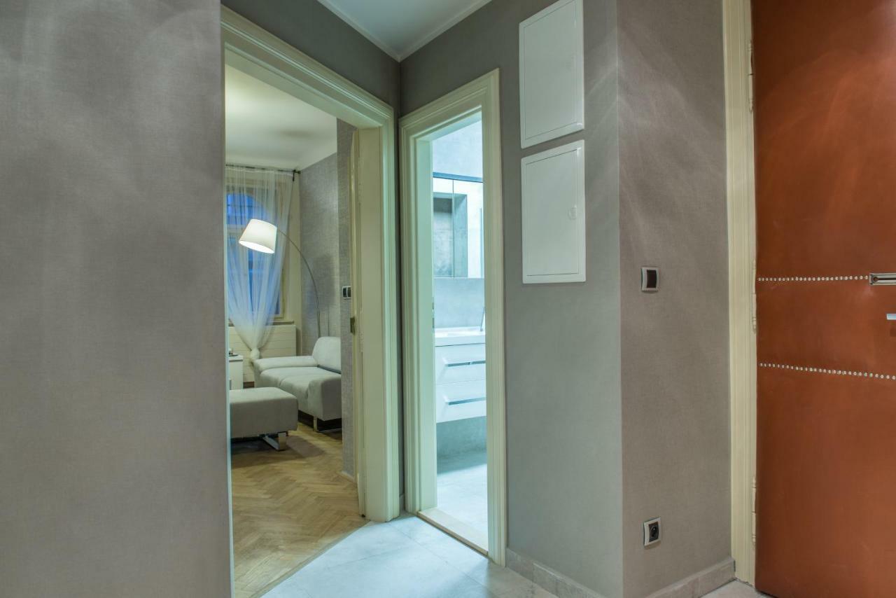 Exclusive 3 Bedroom Top-Notch Flat, Great Location Prague Luaran gambar
