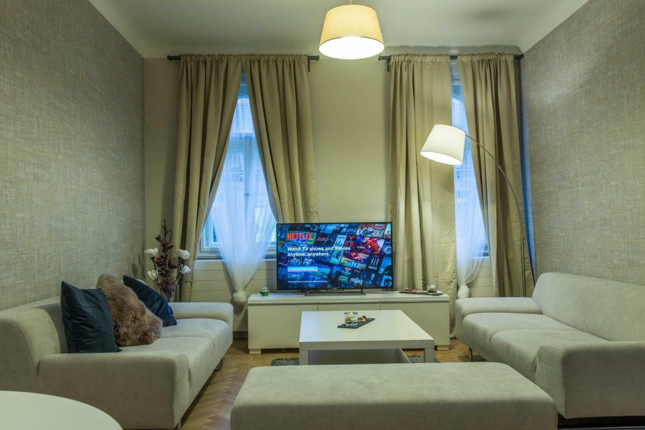 Exclusive 3 Bedroom Top-Notch Flat, Great Location Prague Luaran gambar