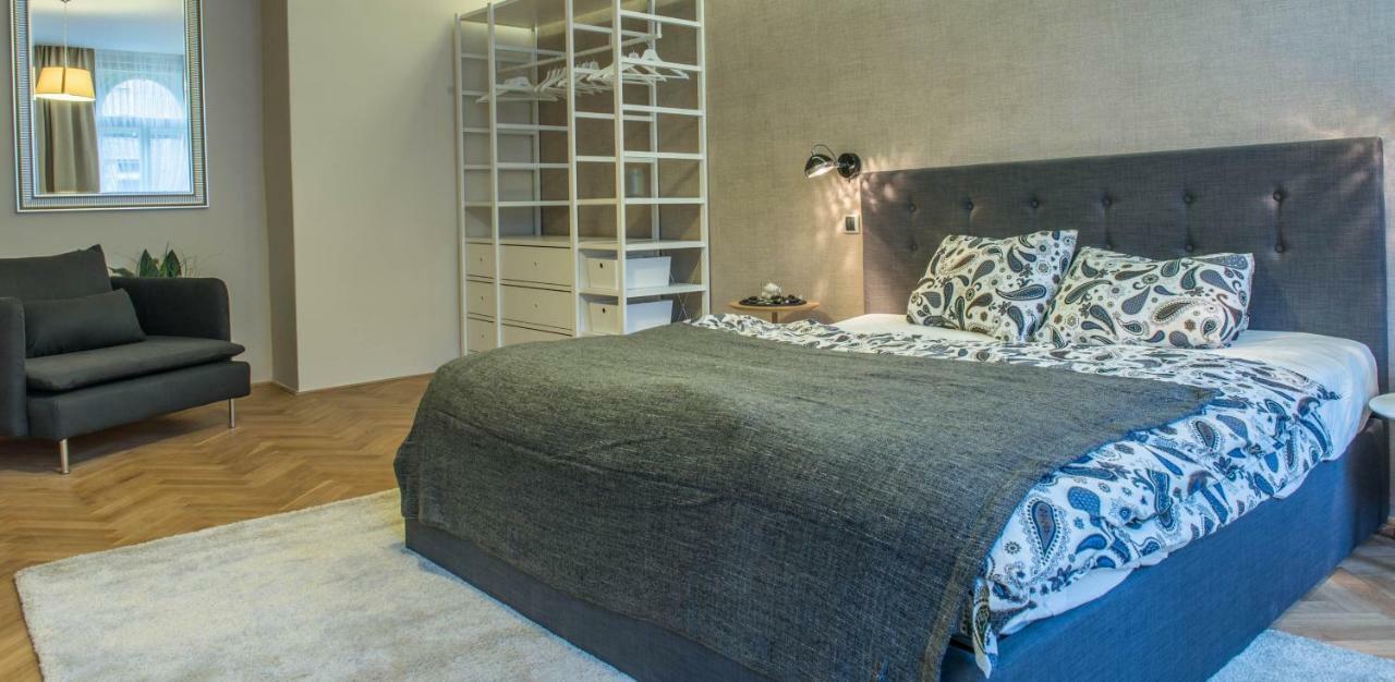 Exclusive 3 Bedroom Top-Notch Flat, Great Location Prague Luaran gambar